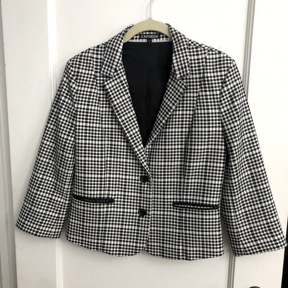 NWOT Express Striped/Checkered Cropped Blazer